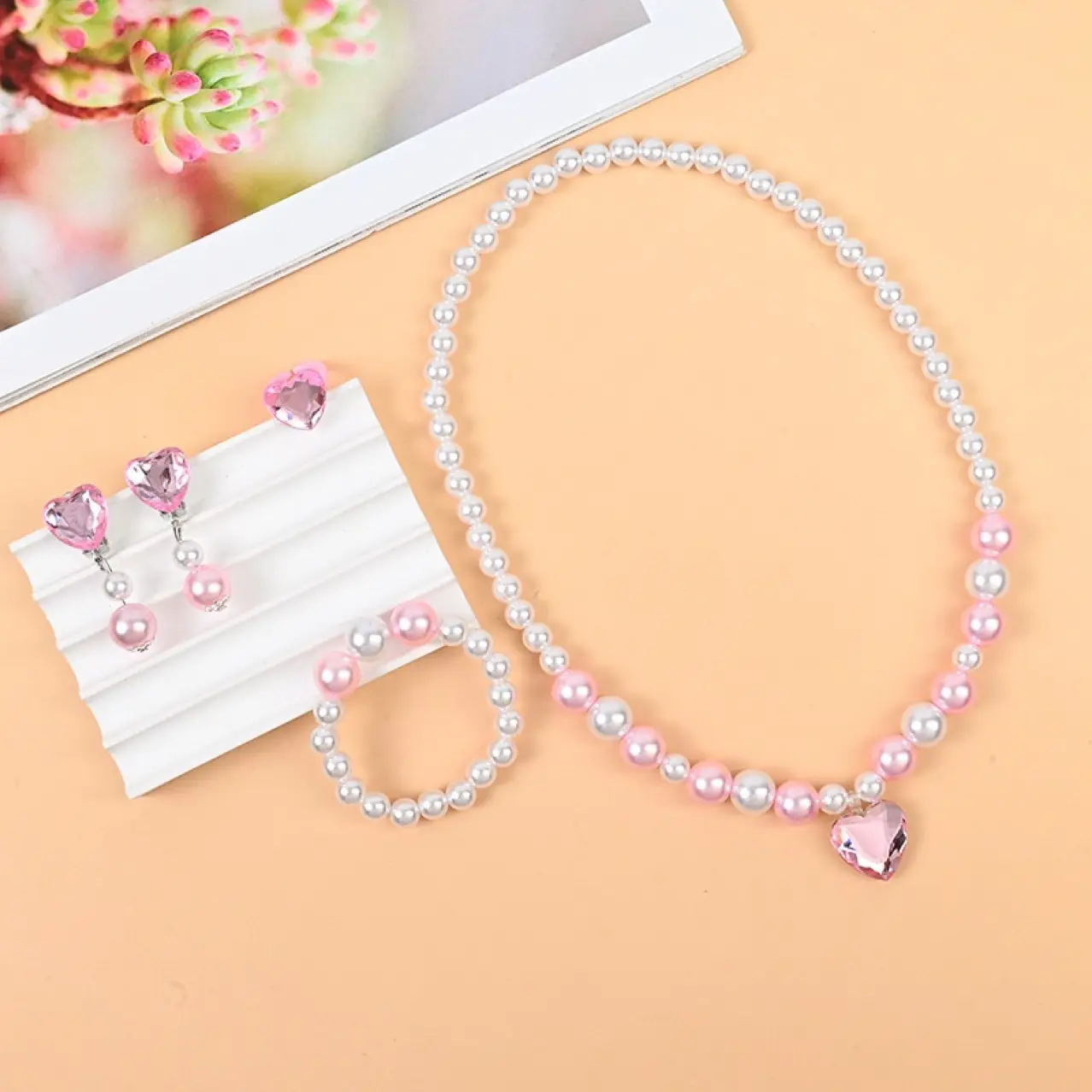 Pink Pearl Princess Jewelry Set for Girls — feature 4