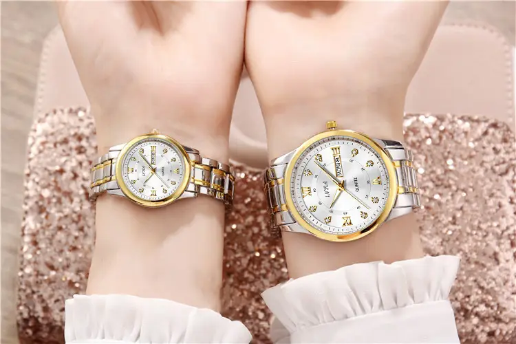 Couple's Rose Gold Quartz Watch — feature 5