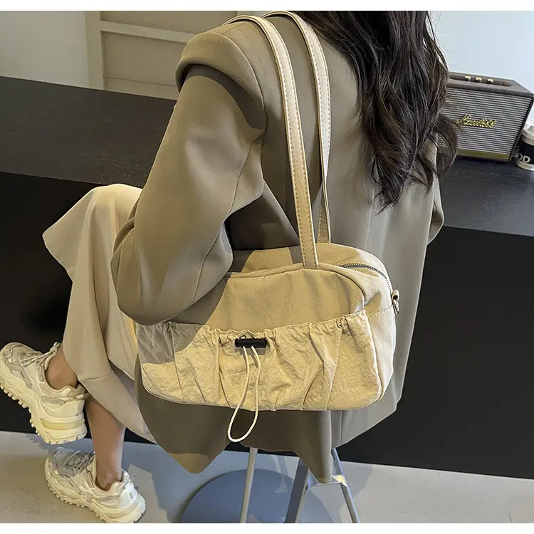 Japanese Style Drawstring Shoulder Bag Women Large Capacity Beige — feature 32