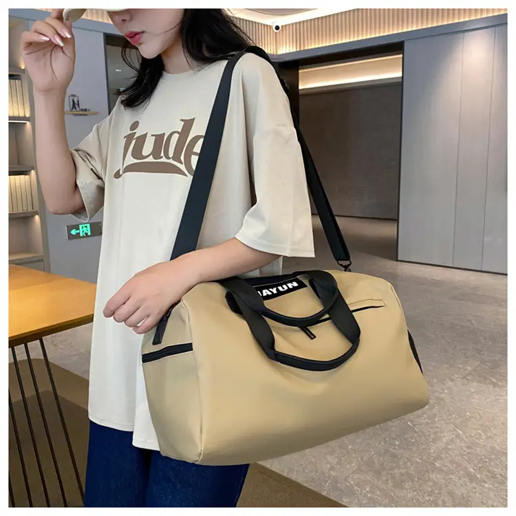 Black 2024 New Single Shoulder Messenger Bag — feature 21