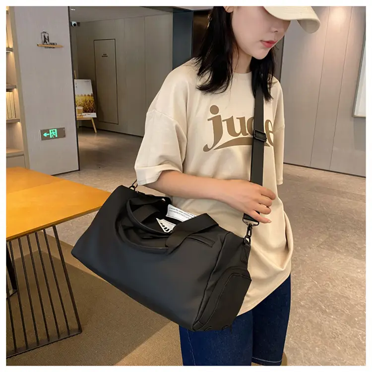 Black 2024 New Single Shoulder Messenger Bag — feature 25