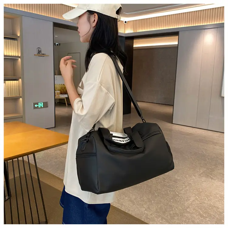 Black 2024 New Single Shoulder Messenger Bag — feature 26
