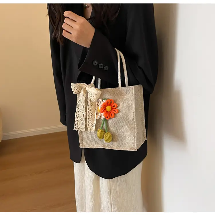 Korean Style Women's Mori Artistic Shoulder Bag with Lace — feature 12