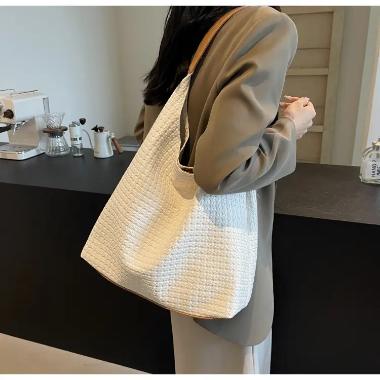 Women's Large Capacity Woven Tote Bag Summer 2024 — feature 8