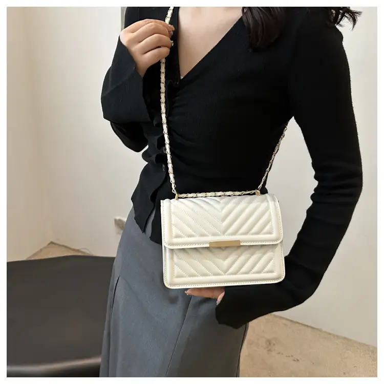 Black Quilted Crossbody Bag for Women 2024 — feature 10