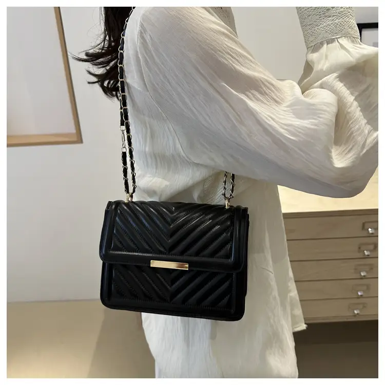 Black Quilted Crossbody Bag for Women 2024 — feature 16