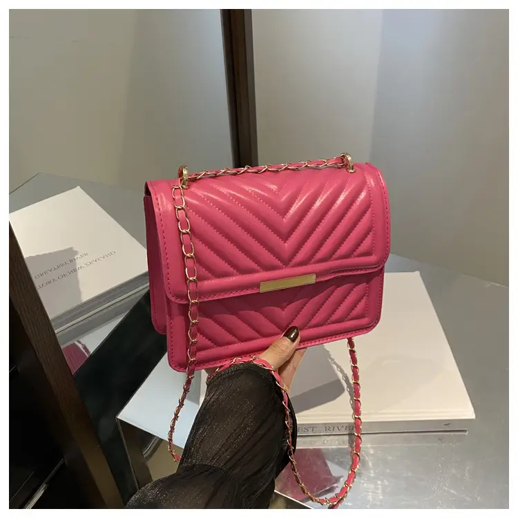 Black Quilted Crossbody Bag for Women 2024 — feature 18