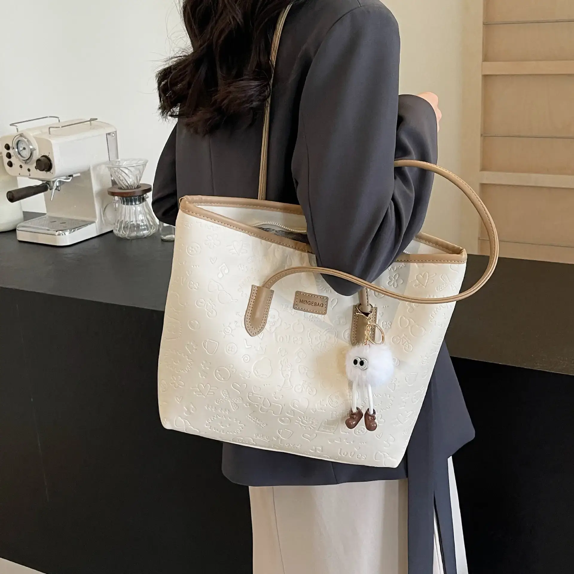 Women's Large Capacity Tote Bag with Cute Charm — feature 30