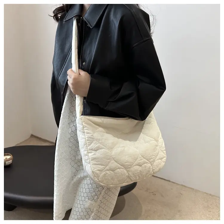 Korean Rhombic Puffer Shoulder Bag Olive Green — feature 16
