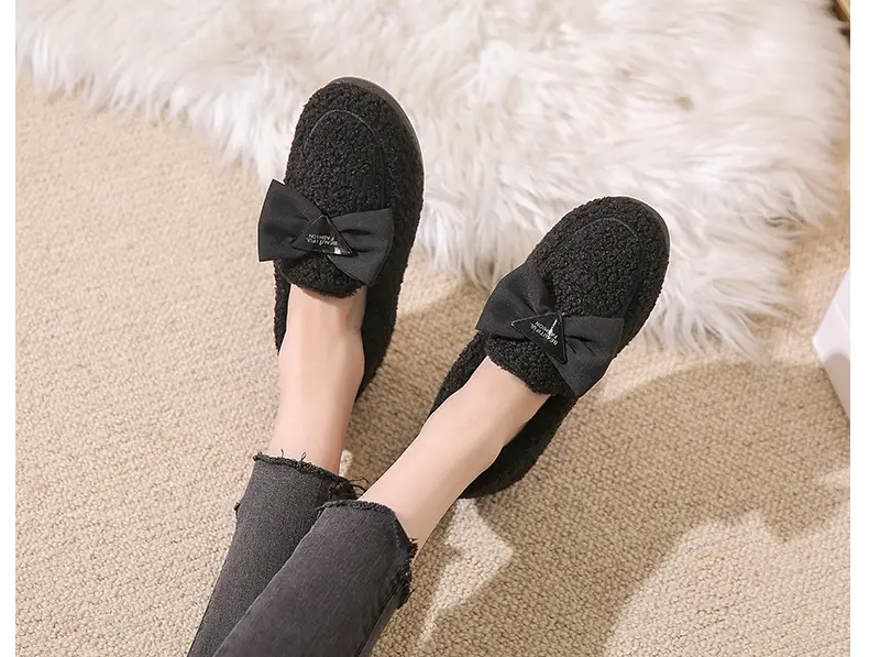 2026 Winter New Style Old Beijing Cloth Shoes with Fleece Lining for Warmth, Daily Home Indoor Women's Cotton Slippers, Slip-On Cotton Shoes — feature 19