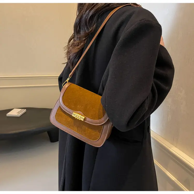 Women's Retro Crossbody Bag Brown Suede 2024 — feature 17