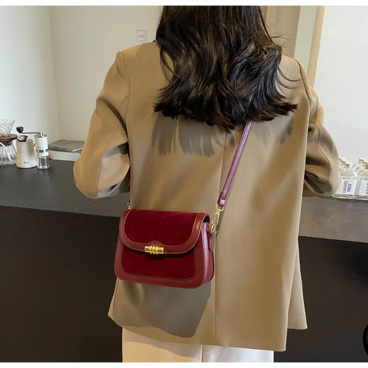 Women's Retro Crossbody Bag Brown Suede 2024 — feature 21