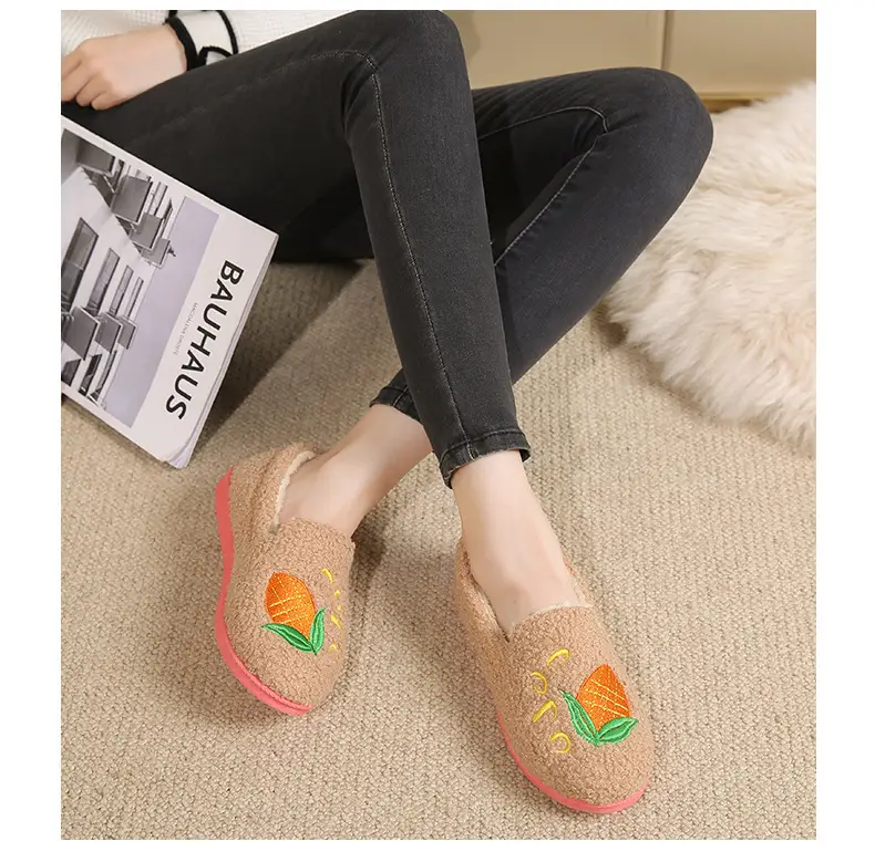 2026 Winter New Style Home Cotton Slippers with Fleece Lining, Thickened Casual Indoor Shoes, Non-Slip Soft Sole, Comfortable Mom Shoes, Cotton Shoes — feature 17
