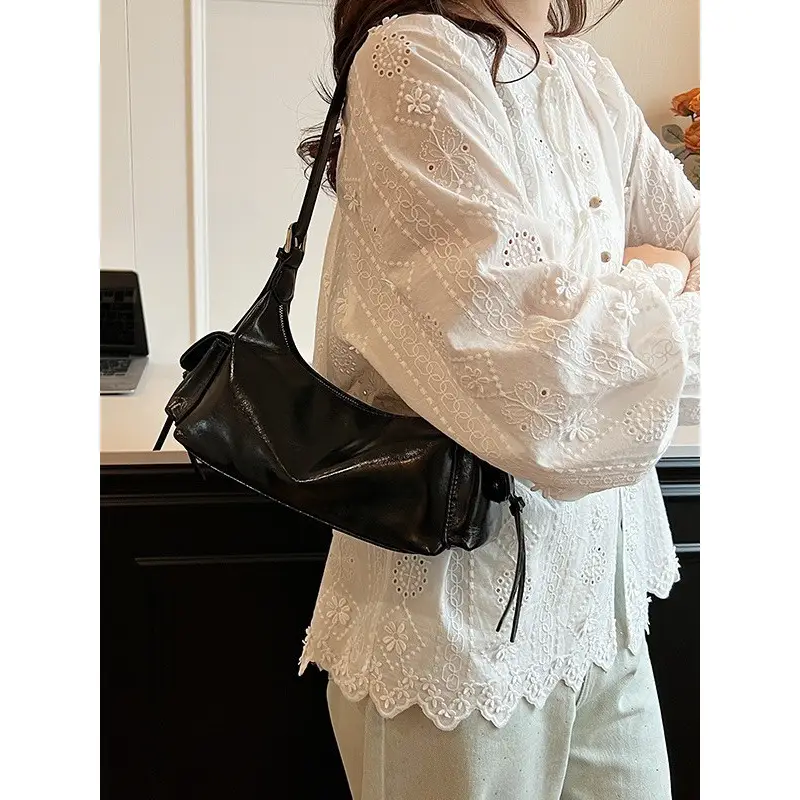 Retro Red Soft Leather Commuter Bag for Women - Image 7