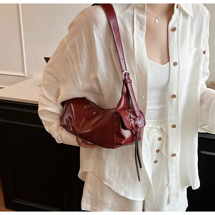 Retro Red Soft Leather Commuter Bag for Women — feature 18