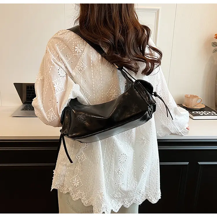 Retro Red Soft Leather Commuter Bag for Women — feature 25
