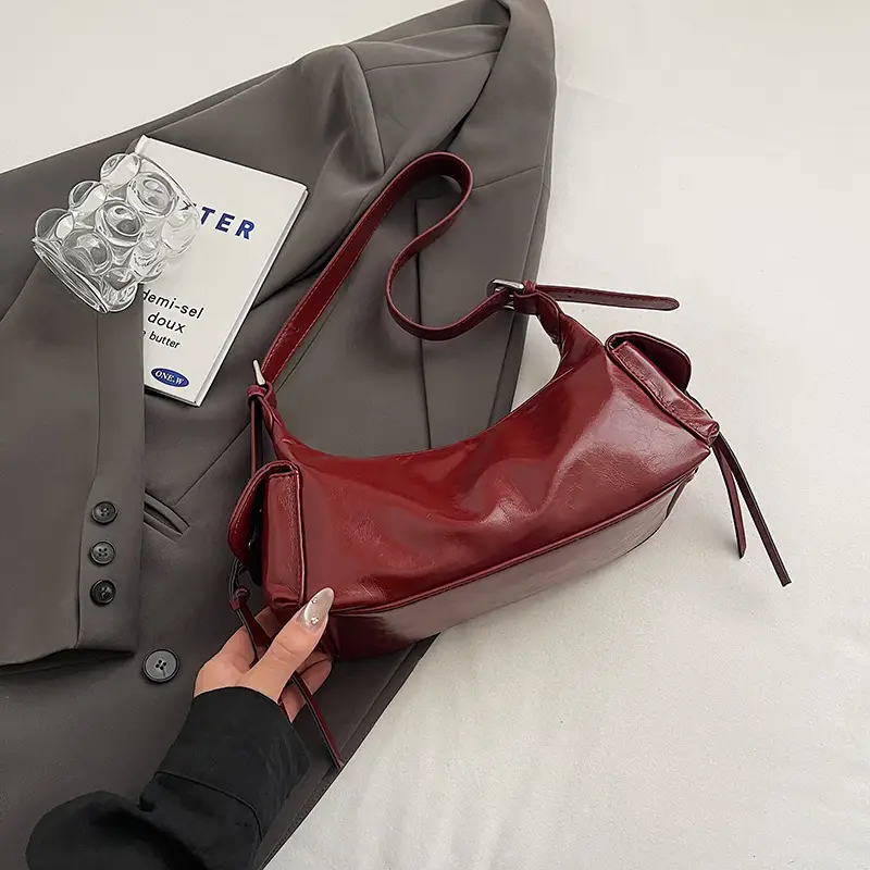 Retro Red Soft Leather Commuter Bag for Women - Image 2