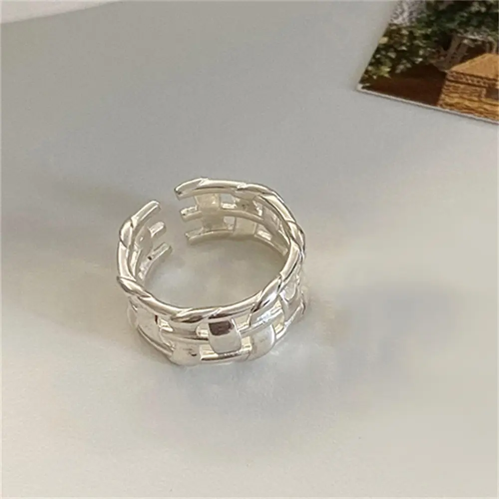 Niche Retro S925 Sterling Silver Plain Ring Ring Women's Color-free Light Luxury High-end Finger Ring All-match Open Ring