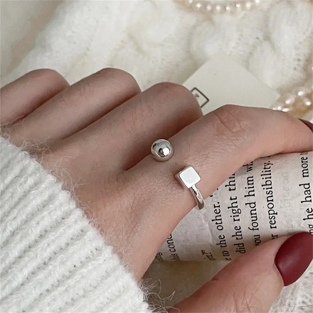 Niche Retro S925 Sterling Silver Plain Ring Ring Women's Color-free Light Luxury High-end Finger Ring All-match Open Ring