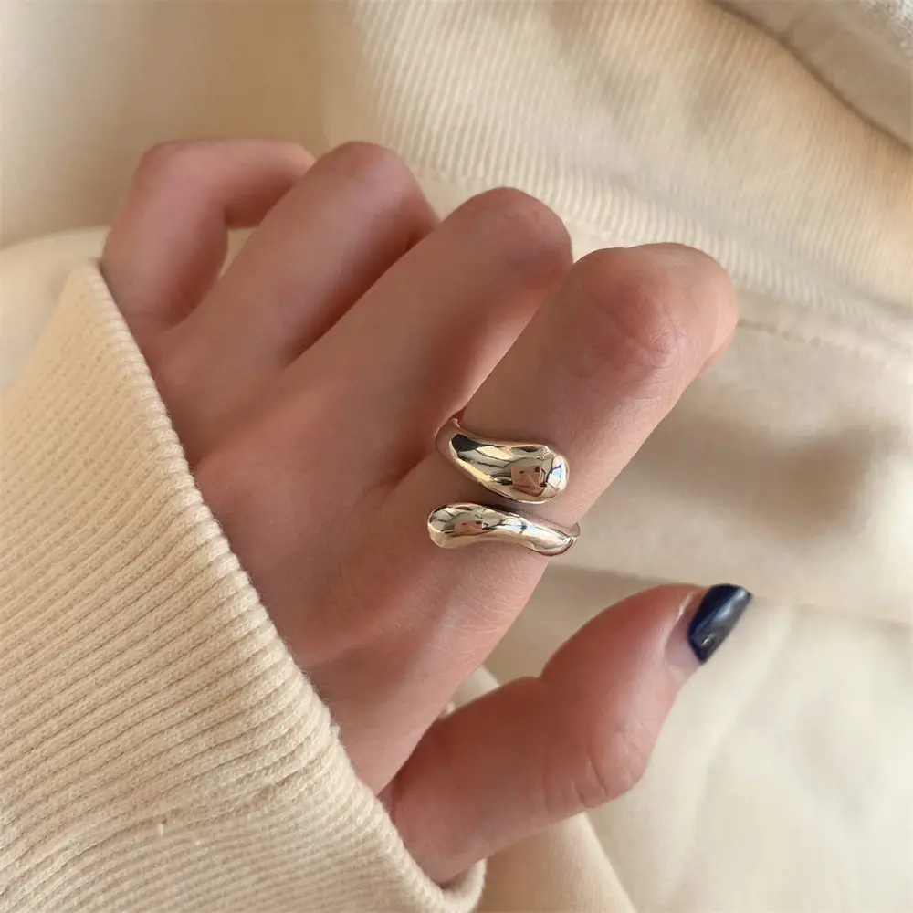 Niche Retro S925 Sterling Silver Plain Ring Ring Women's Color-free Light Luxury High-end Finger Ring All-match Open Ring