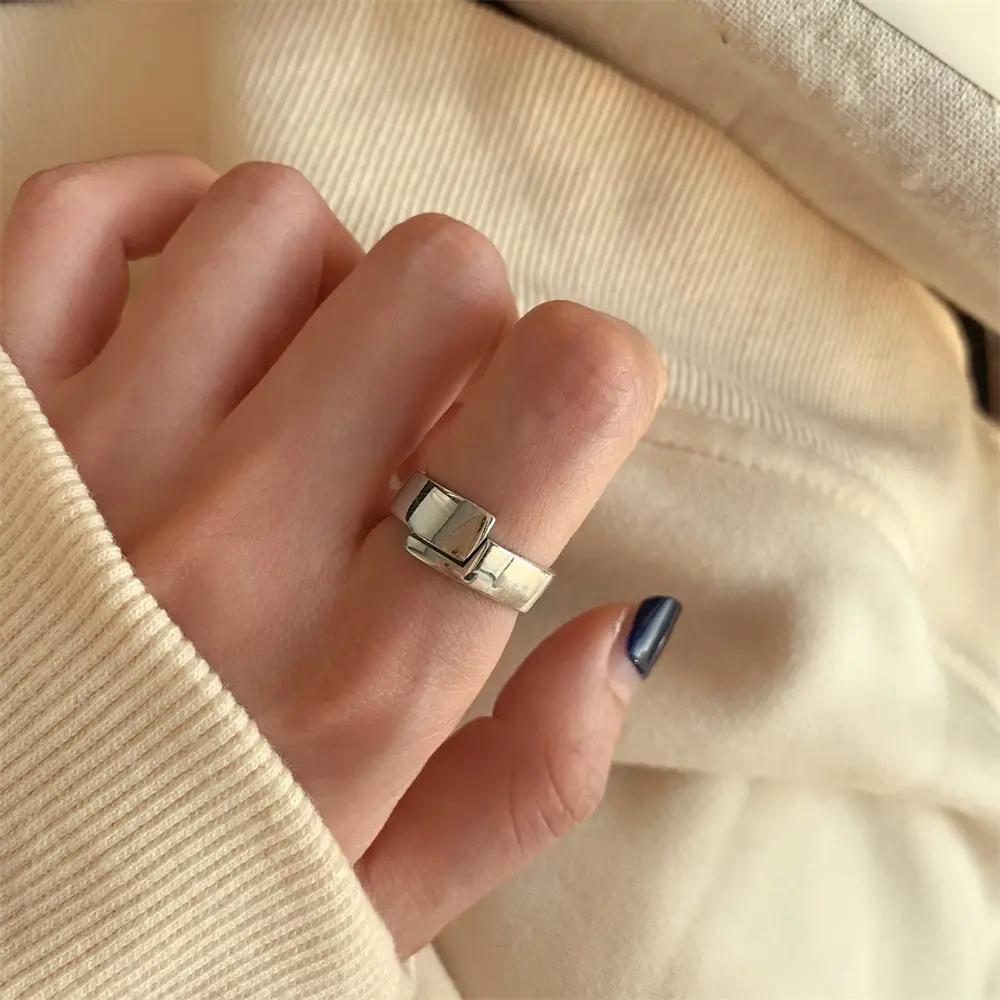 Niche Retro S925 Sterling Silver Plain Ring Ring Women's Color-free Light Luxury High-end Finger Ring All-match Open Ring