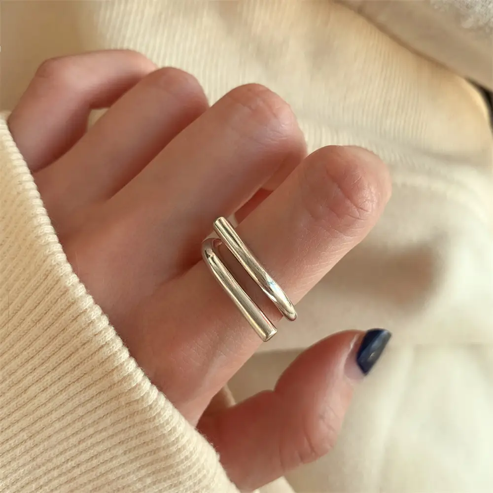 Niche Retro S925 Sterling Silver Plain Ring Ring Women's Color-free Light Luxury High-end Finger Ring All-match Open Ring