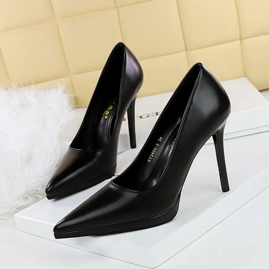 3255-2 Flats (This Model Will Not Be Restocked Once Sold Out) - Image 7