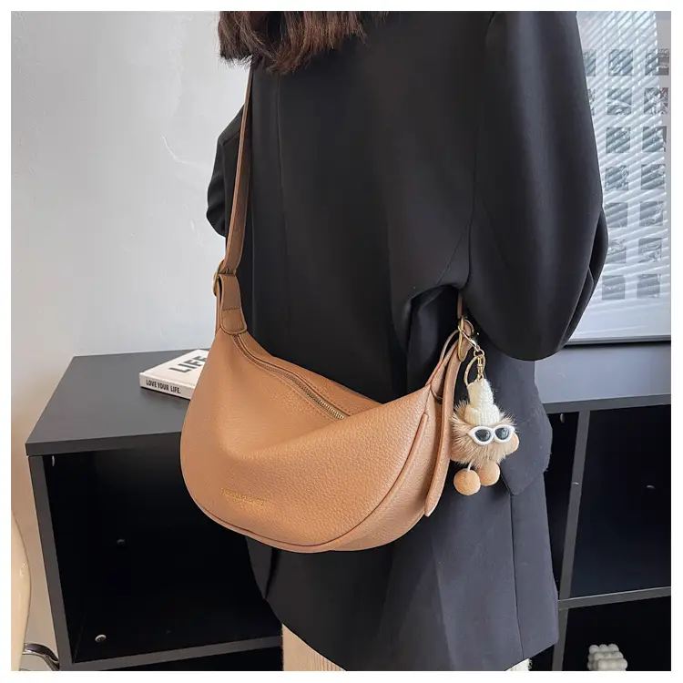Textured Soft Leather Crossbody Bag Women's Niche Design — feature 10