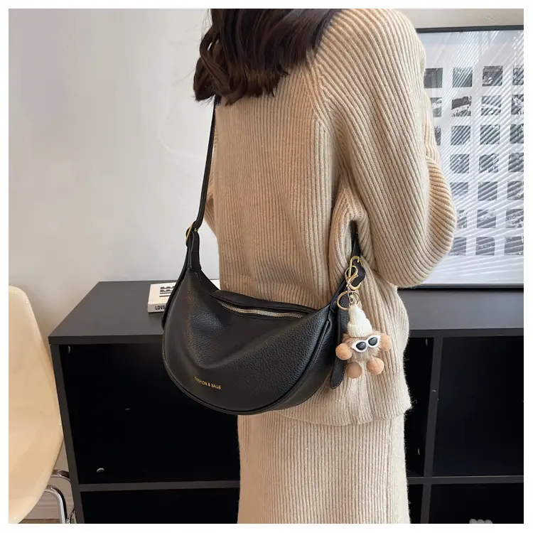 Textured Soft Leather Crossbody Bag Women's Niche Design — feature 13
