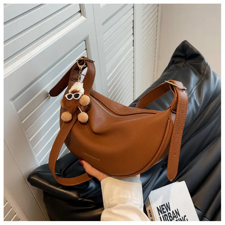 Textured Soft Leather Crossbody Bag Women's Niche Design — feature 20