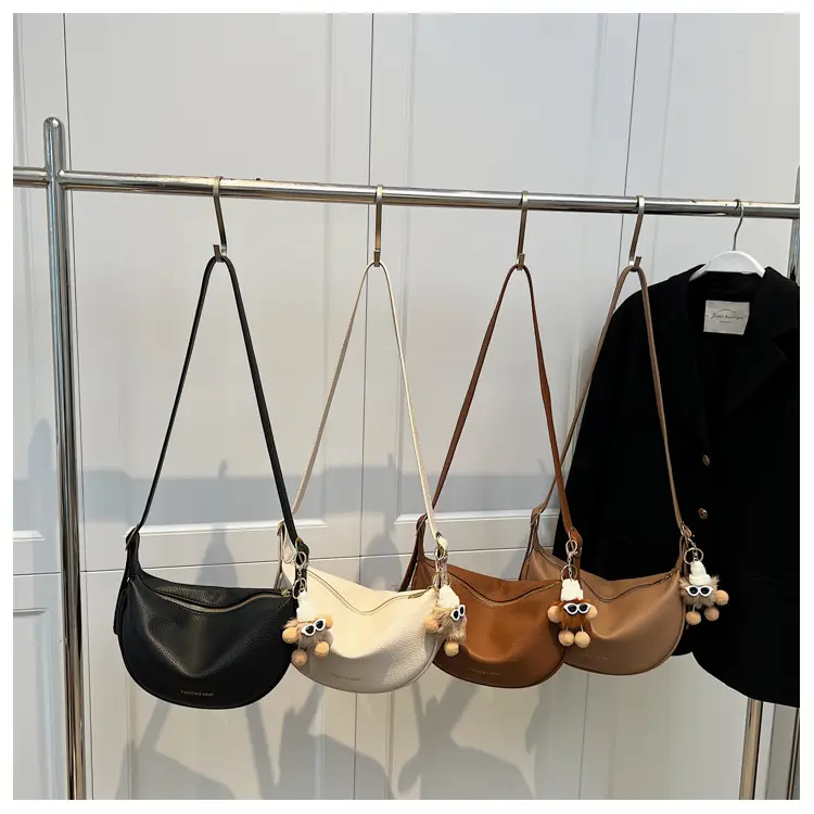 Textured Soft Leather Crossbody Bag Women's Niche Design — feature 9