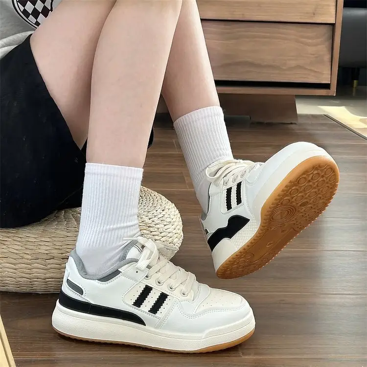 Women White Leather Casual Sneakers 2024 - Image 6