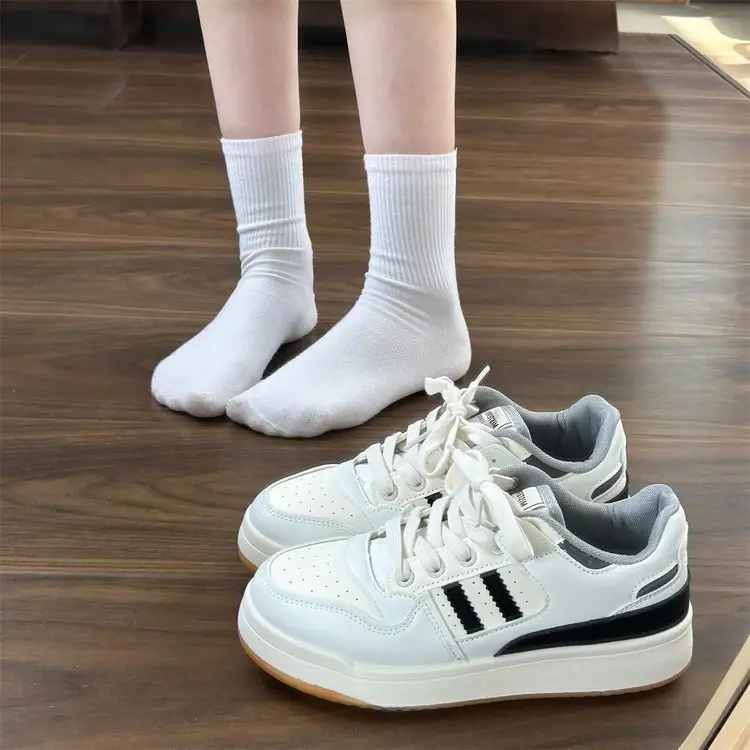 Women White Leather Casual Sneakers 2024 — feature 1