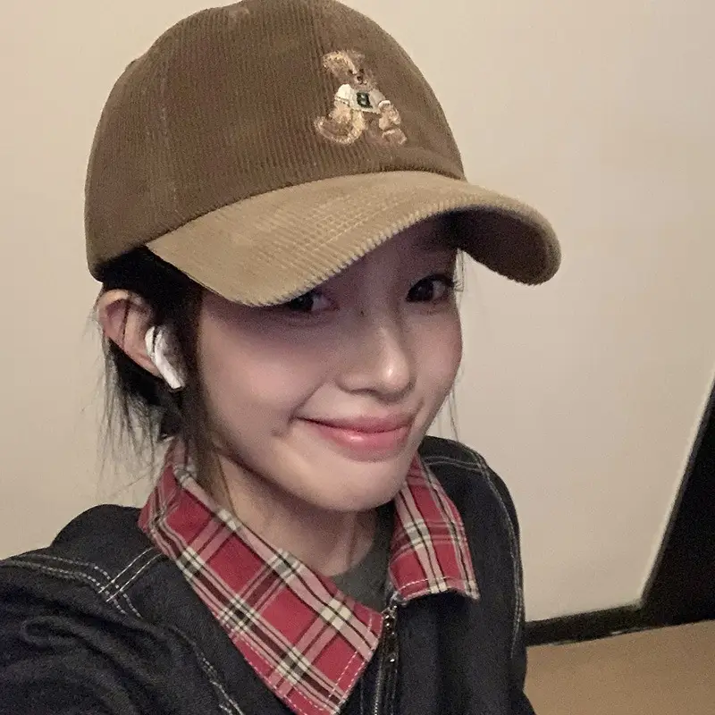 2024 Embroidered Bear Cap Women Brown Beaded - Image 9