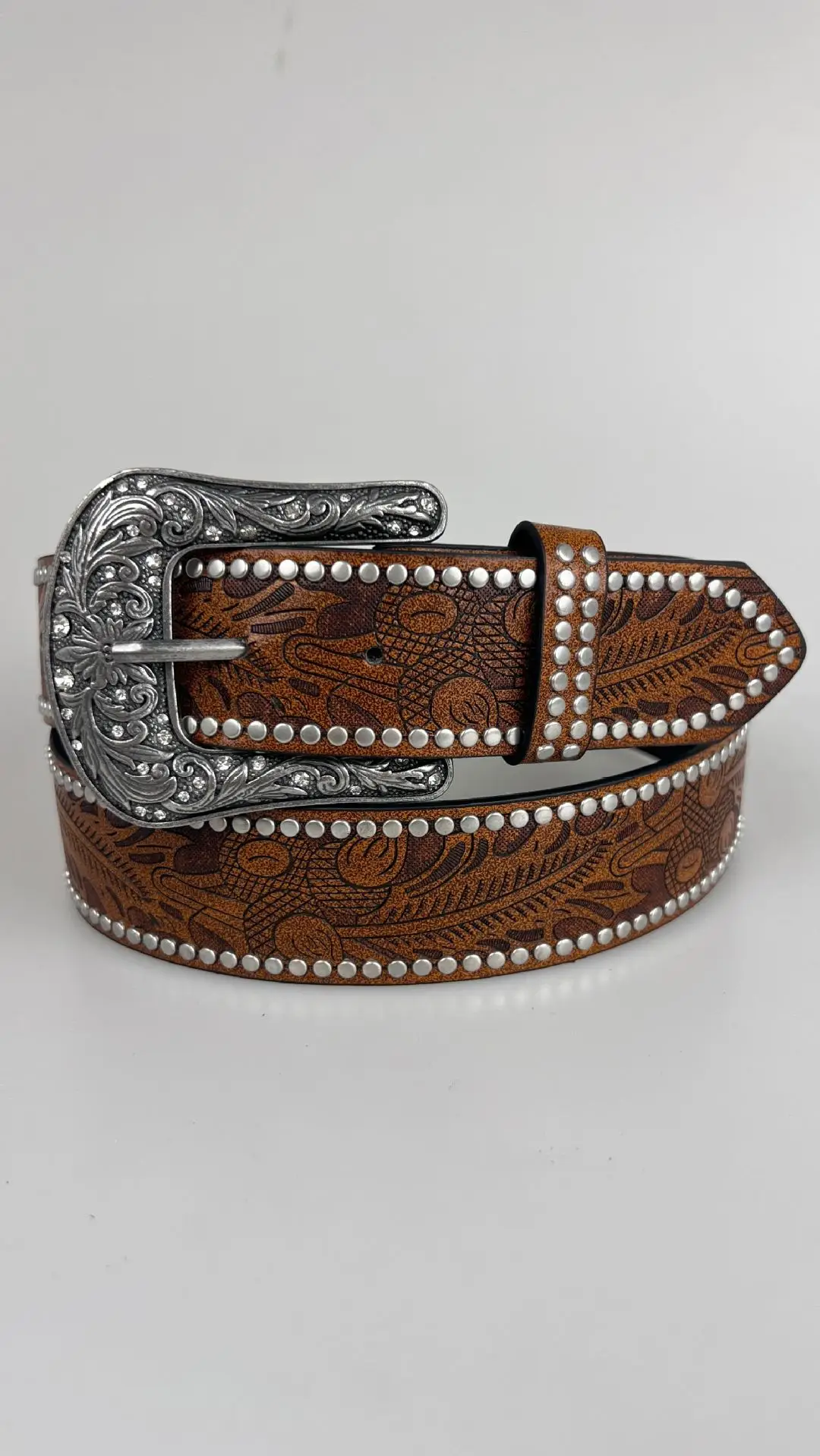 Vintage Brown Carved Belt with Buckle & Rivets — feature 7