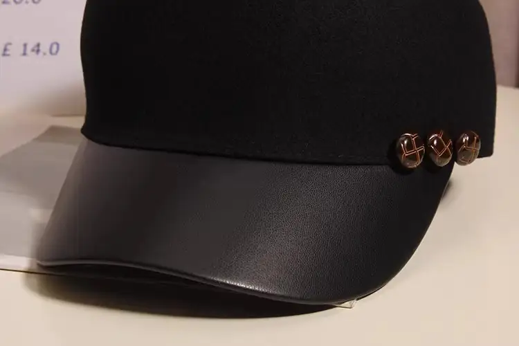 Black Woolen Button Cap for Women Autumn Winter — feature 19