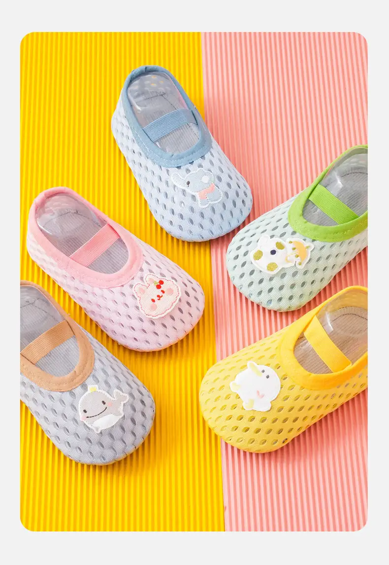 Baby Anti-Slip Soft Walking Shoes Blue Light — feature 3