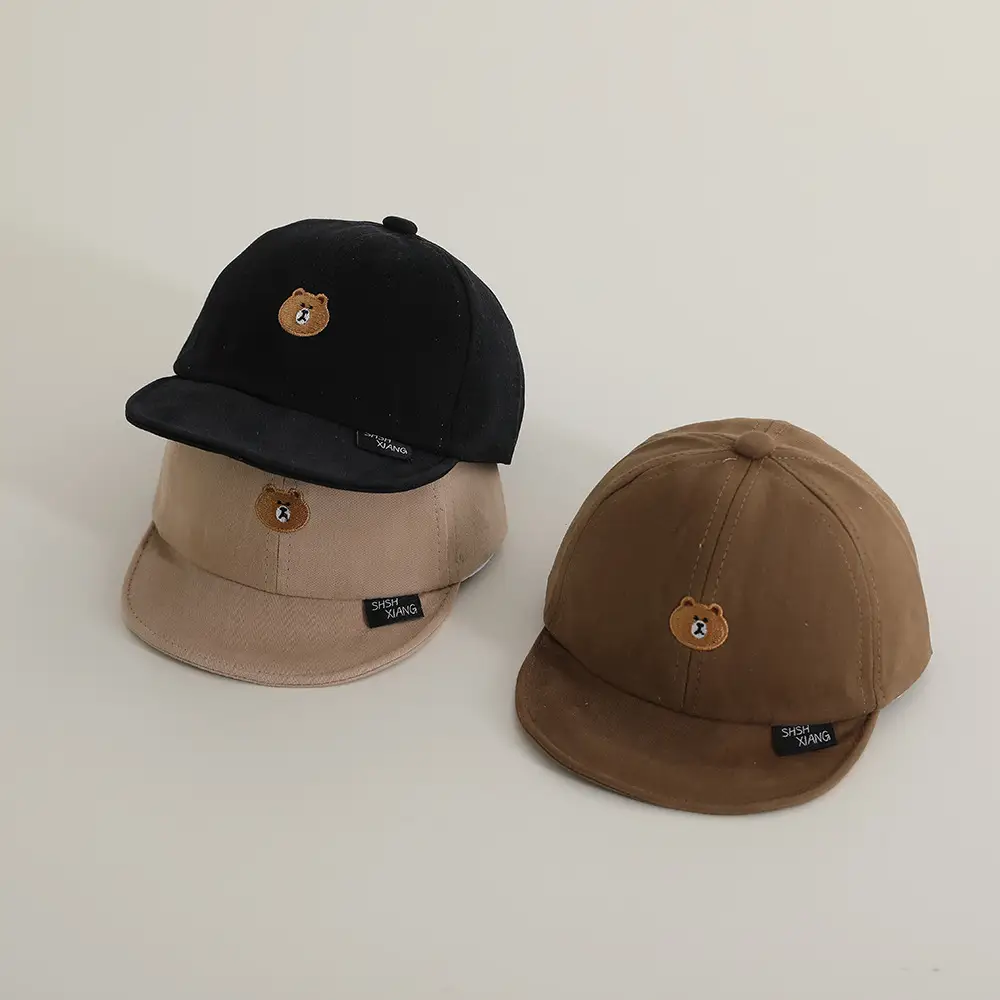 Korean Baby Soft Brim Cap Bear Embroidered Grey — feature 3