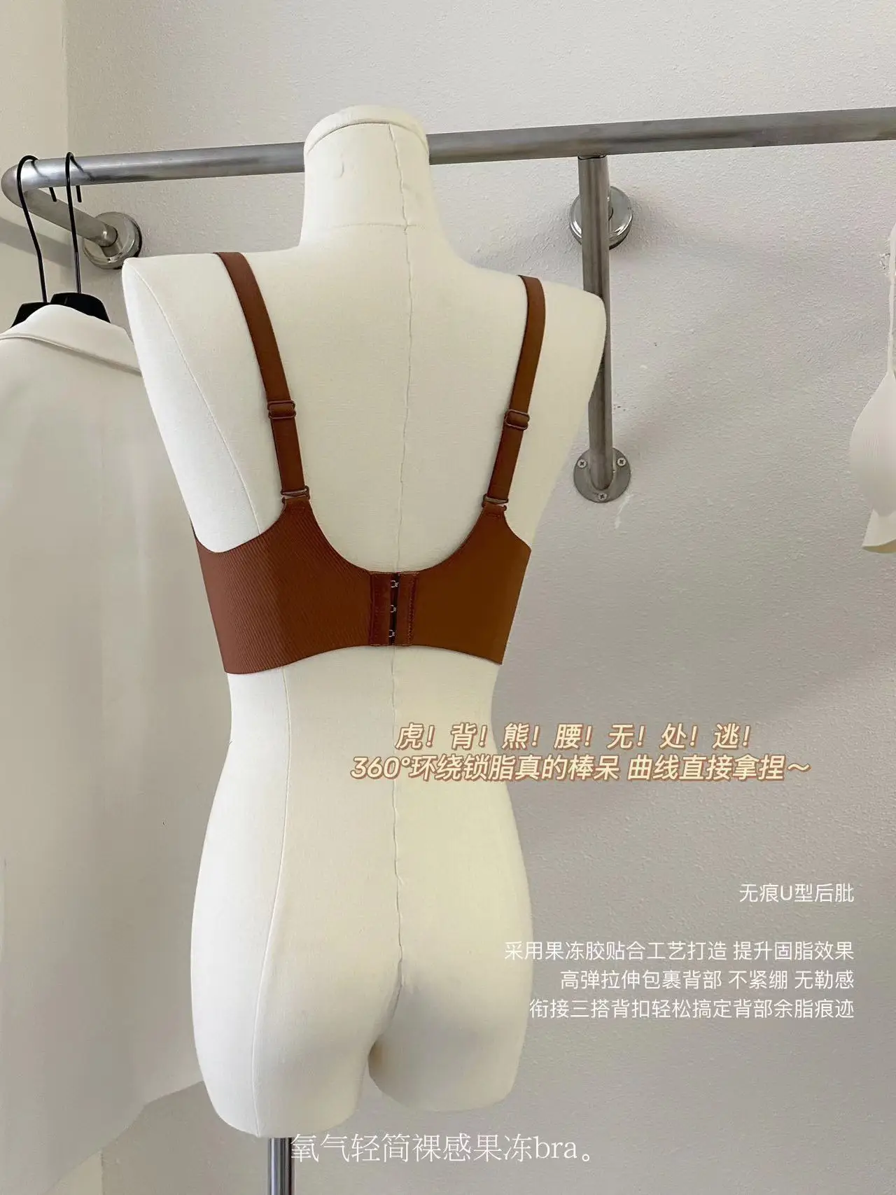 Girl's Bra Oxygen Cotton Jelly Soft Lacquer Hollow Mesh Sport Style Grey Maillard Bra — feature 17