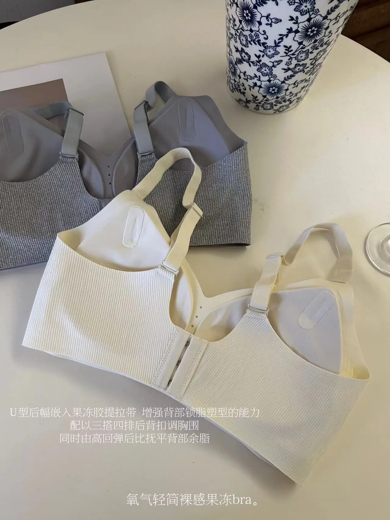 Girl's Bra Oxygen Cotton Jelly Soft Lacquer Hollow Mesh Sport Style Grey Maillard Bra — feature 26
