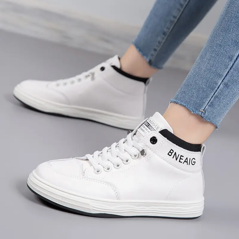 2026 New Spring and Autumn Fashion Non-Slip Mid-Top Sneakers, Wear-Resistant Soft-Soled Casual Shoes, Women's Height-Increasing White Shoes - Image 5