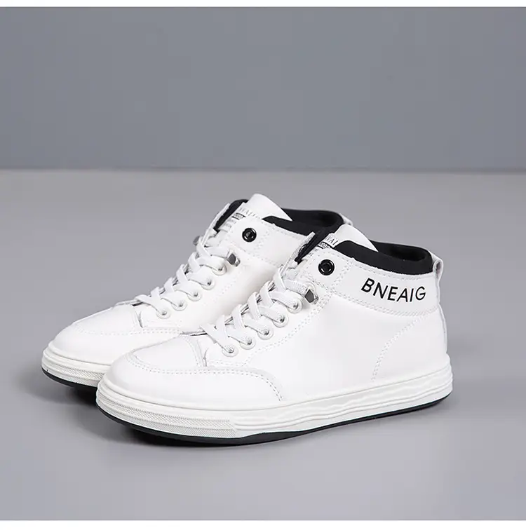 2026 New Spring and Autumn Fashion Non-Slip Mid-Top Sneakers, Wear-Resistant Soft-Soled Casual Shoes, Women's Height-Increasing White Shoes — feature 23