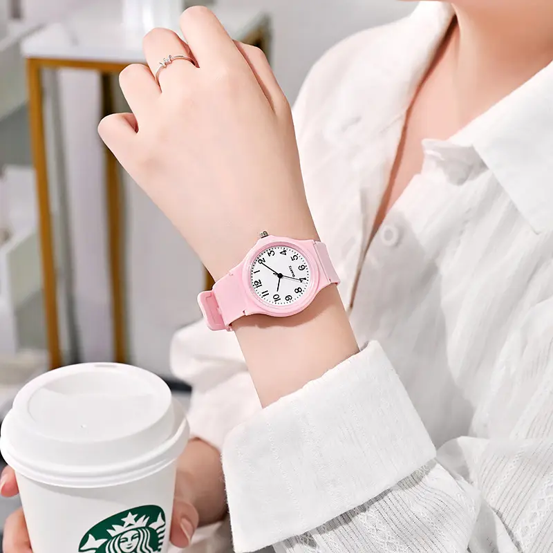 Black Quartz Electronic Student Watch Lightweight Luxury — feature 15