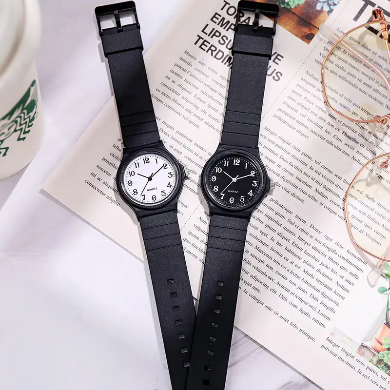 Black Quartz Electronic Student Watch Lightweight Luxury — feature 2