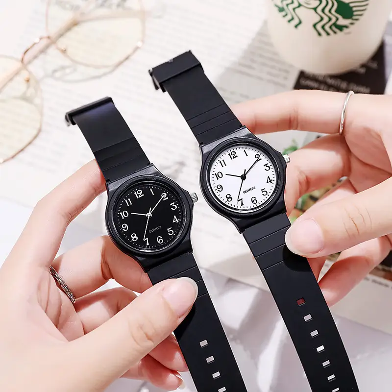 Black Quartz Electronic Student Watch Lightweight Luxury — feature 4