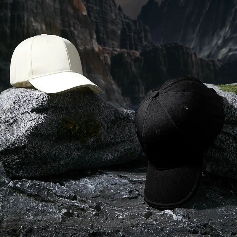 Men Black Cap with Duck Tongue Design