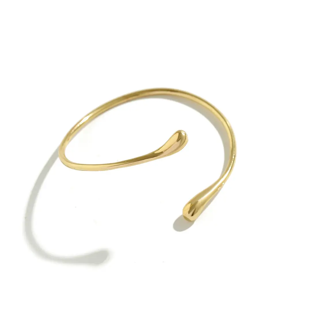 Niche European and American style ladies arm ring personality opening adjustable high-end design bracelet Joker jewelry wholesale