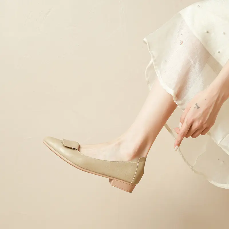 Summer Hot-Selling Single Shoes with Chunky Heels, 2025 New Fairy-Style Shallow Mid-Heel Shoes, Women's Shoes in Grandma Size, Versatile - Image 12