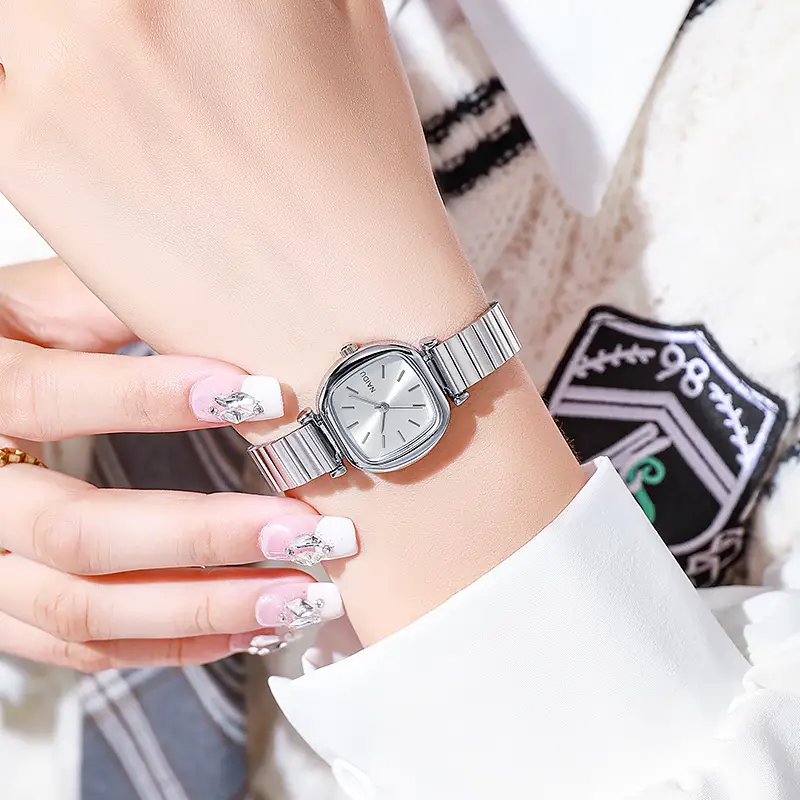 Square Small Plate Slub Band Women's Watch Niche High-end Fashion Simple Explosive Mori Quartz Watch Small Fresh