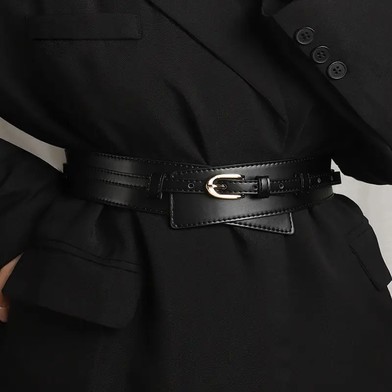 Brown Leather Waist Belt with Logo Closure - Image 4